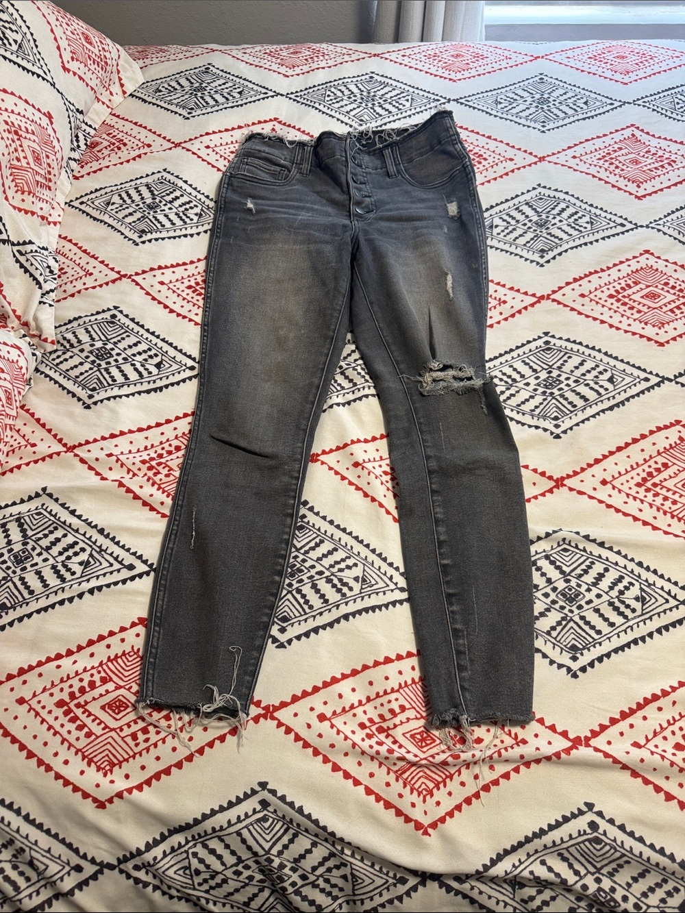 Kut from the Kloth Black Grey Distressed Skinny Jeans